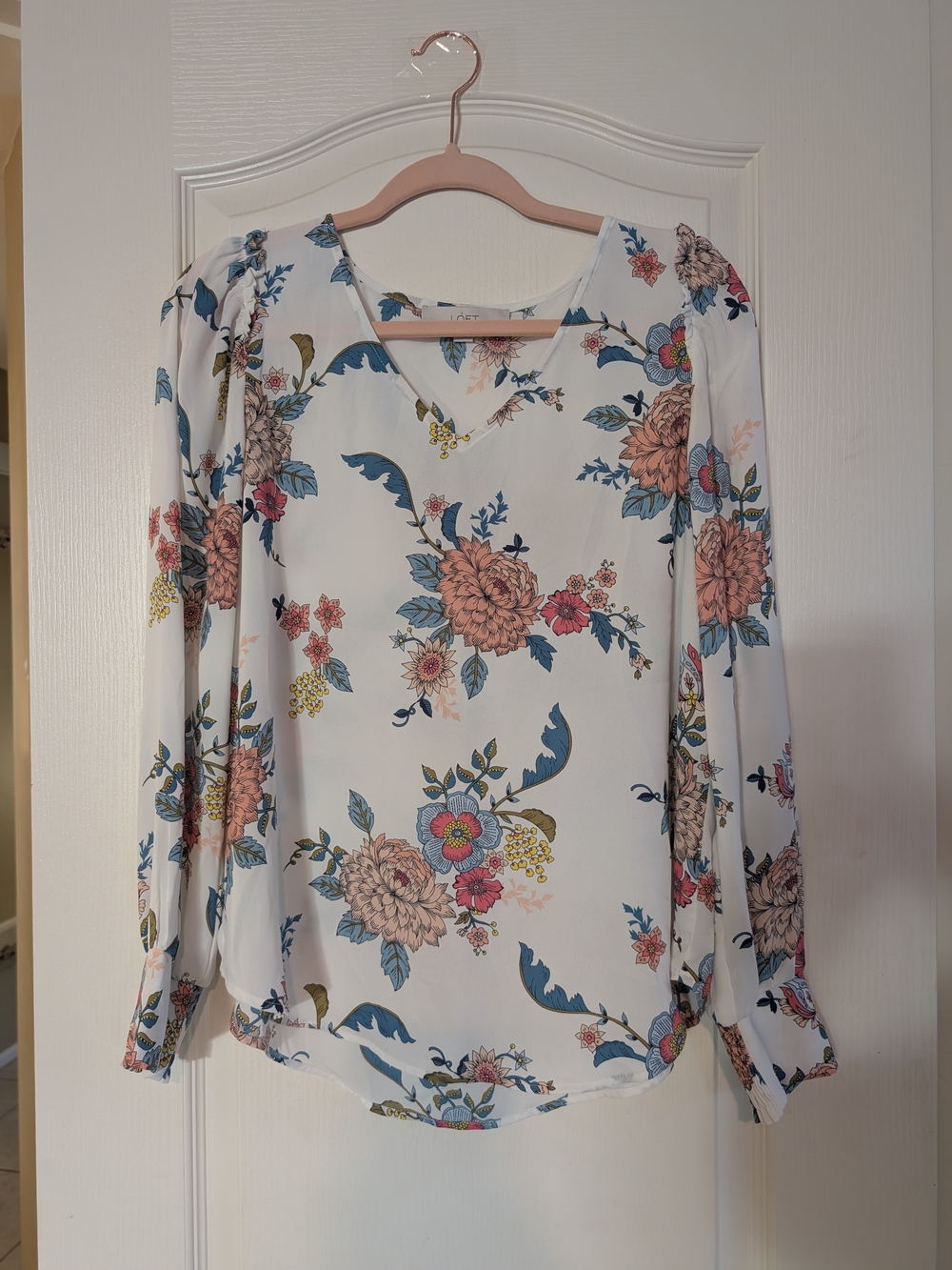 LOFT White Floral V-Neck Long-Sleeve Blouse with Blue & Pink Flowers